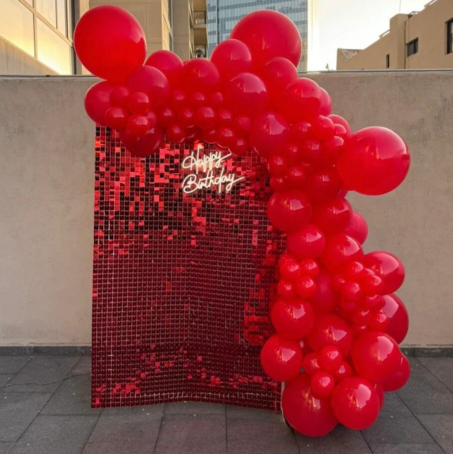 Shimmer Wall - Red Gloss