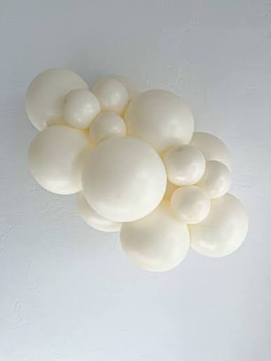 Globo Chico 11" - Hueso Lace