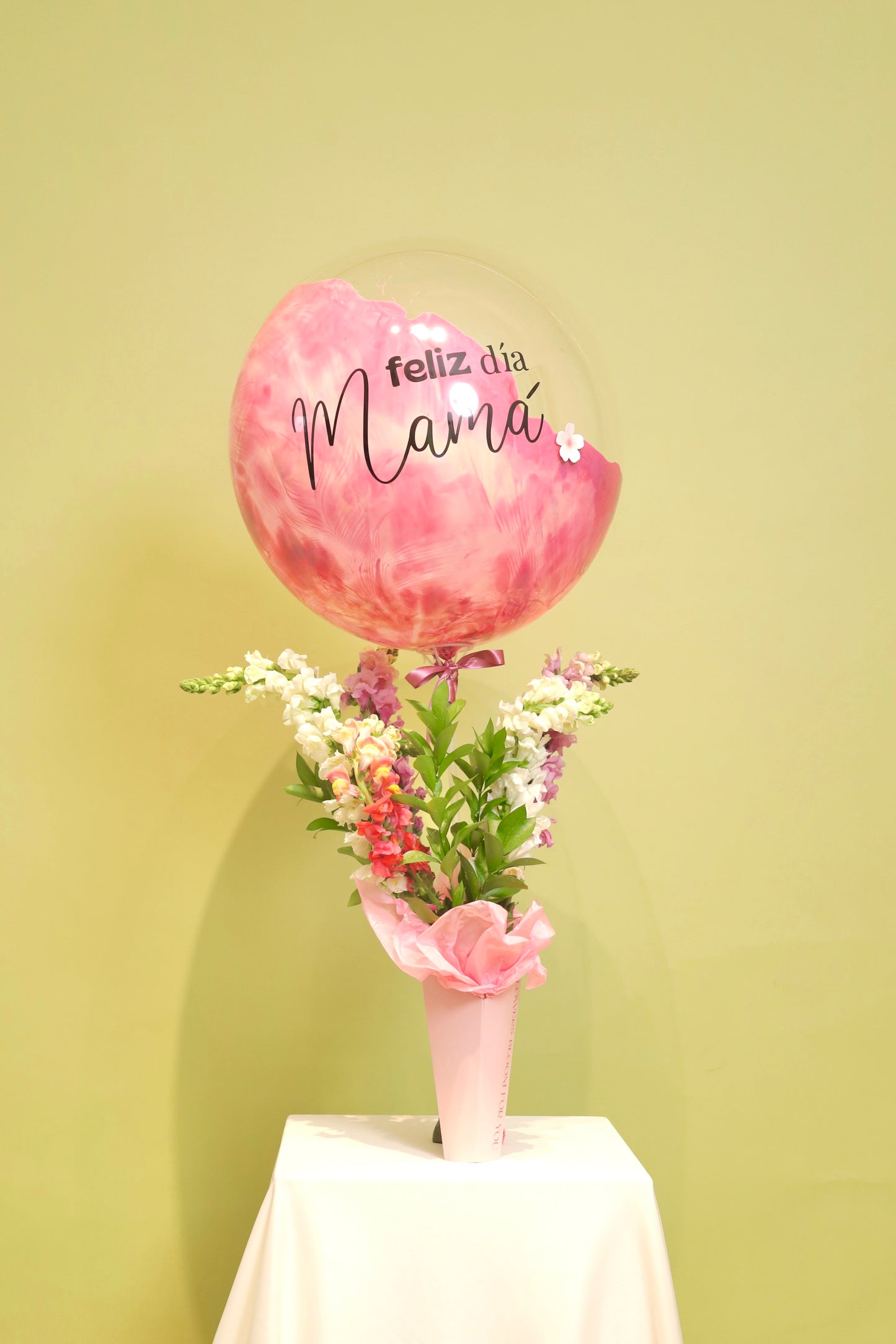 Flowers & Balloon