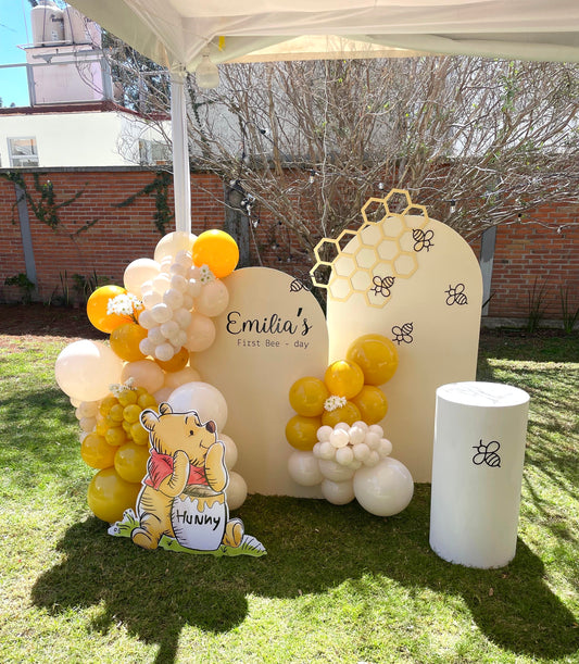 Back Duo - First Bee