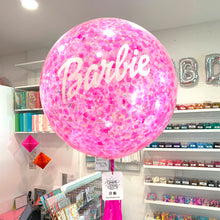 Cargar imagen en el visor de la galería, *Globo Gigante Confetti - Barbie
